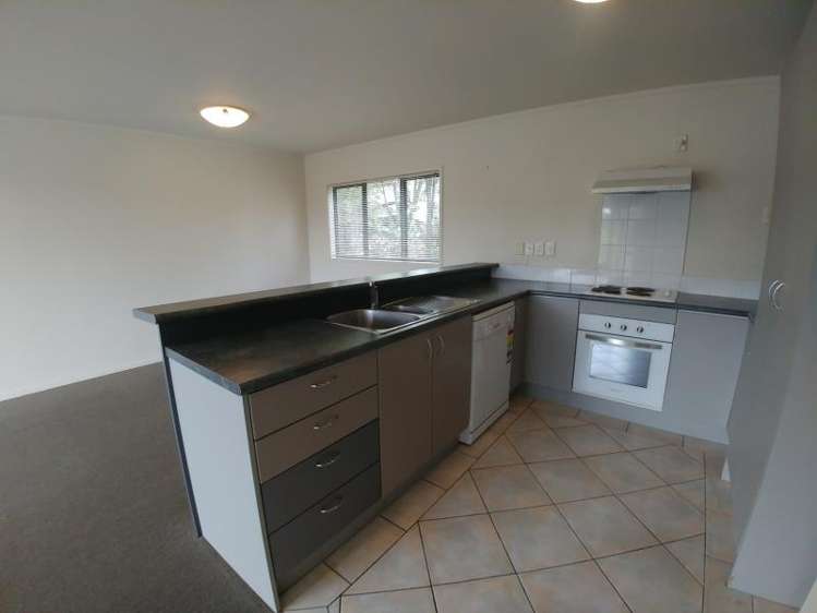 65/8 Flynn Street Birkdale_2