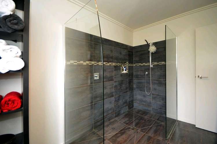 50 Dudley Crescent Cable Bay_13