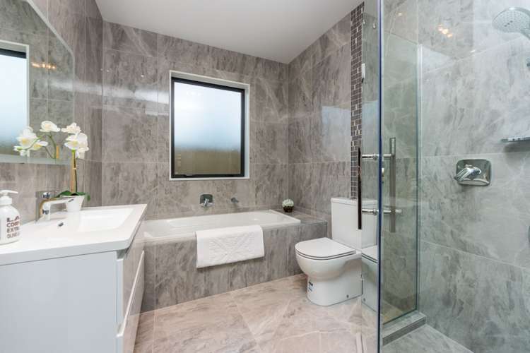 14 Tararua Street Massey_17