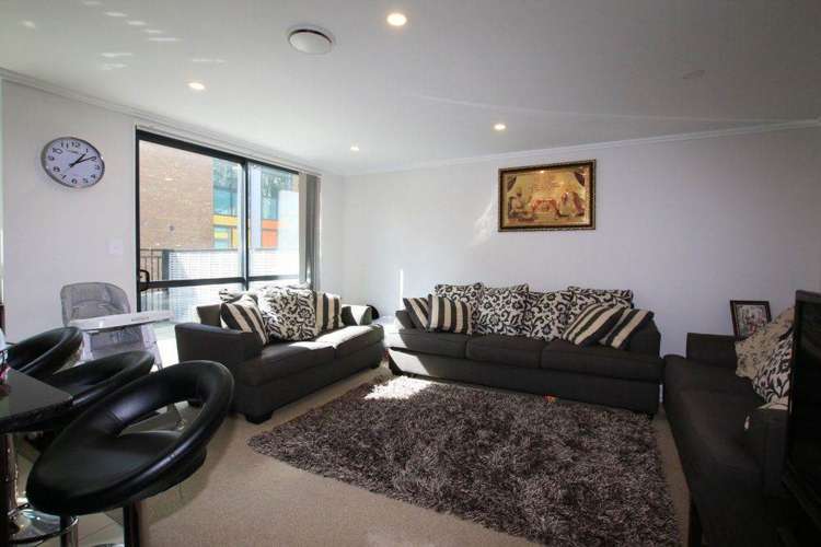 11/182 Flat Bush School Road_2