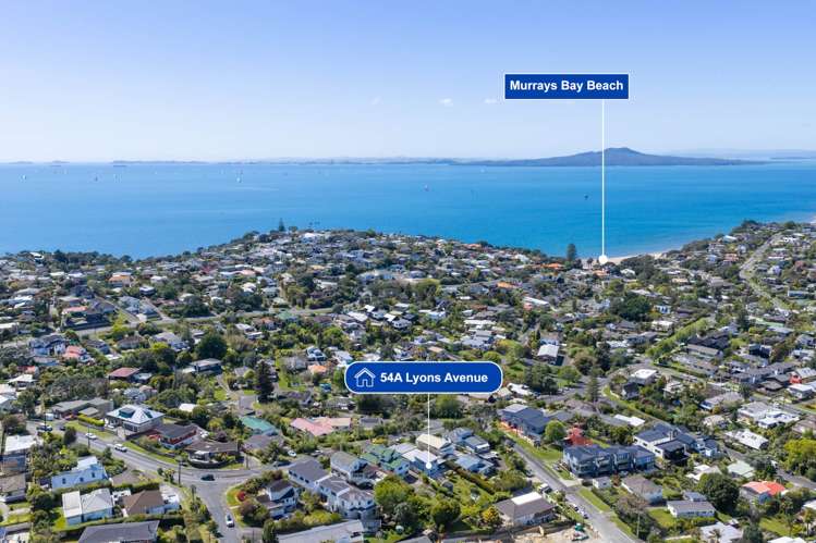 2/54 Lyons Avenue Murrays Bay_21