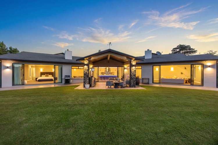 20 Whiteways Drive_1