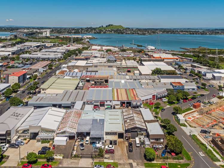 35 Church Street Onehunga_11