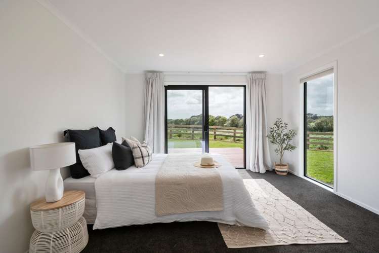  1121 Parewanui Road Parewanui_10