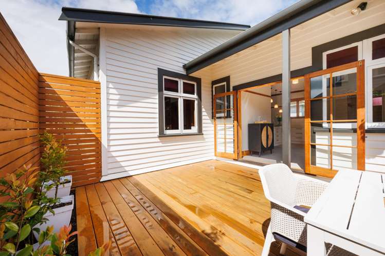 16 Annandale Avenue Takaro_21