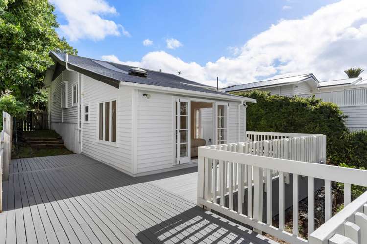 54 Kensington Avenue Mount Eden_25