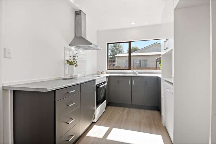 4 De Quincey Terrace Highland Park_9