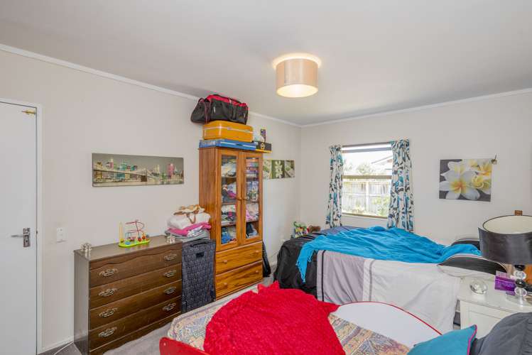 3 Old Coach Road Otaki Beach_5
