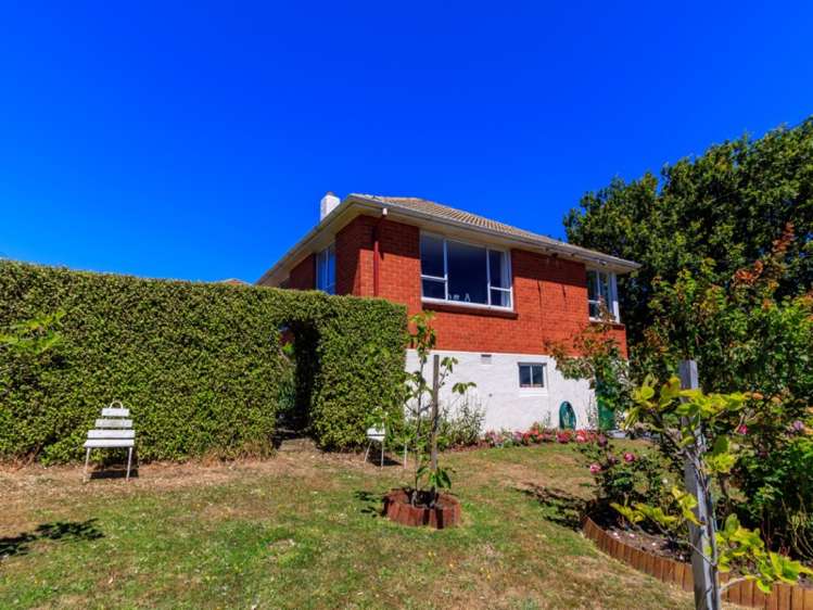 2 Pladda Street Calton Hill_17