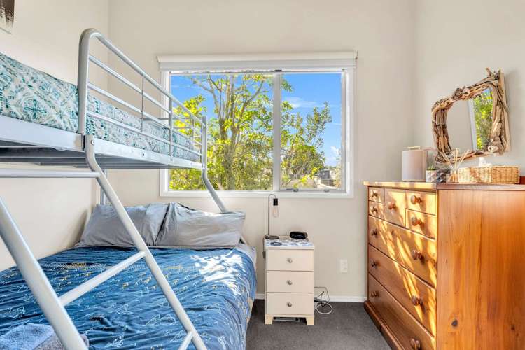 110 The Fairway Matarangi_15