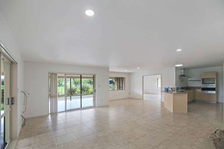 292 State Highway 16 Kumeu_8