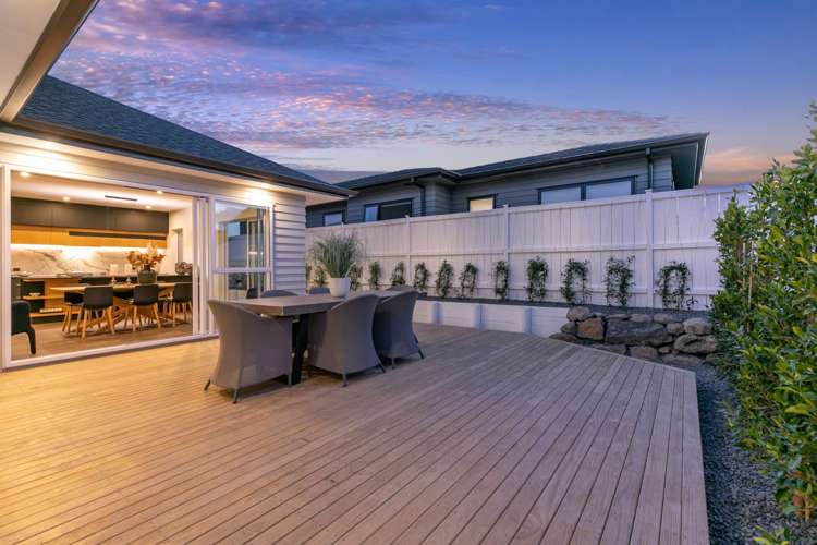 2 Parish Drive Wainui_5