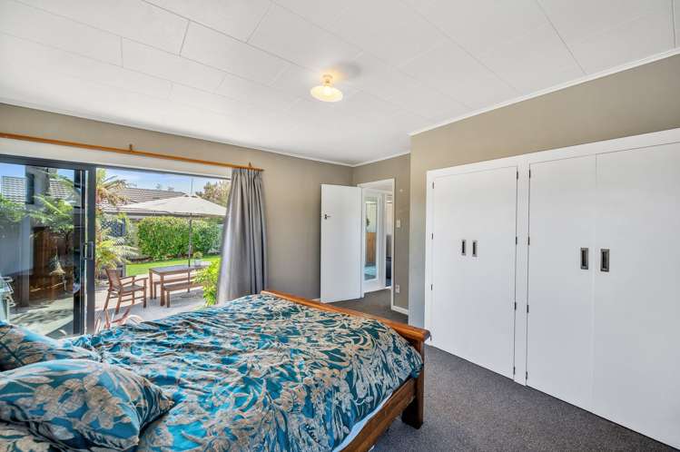 13 Howard Road Taradale_18