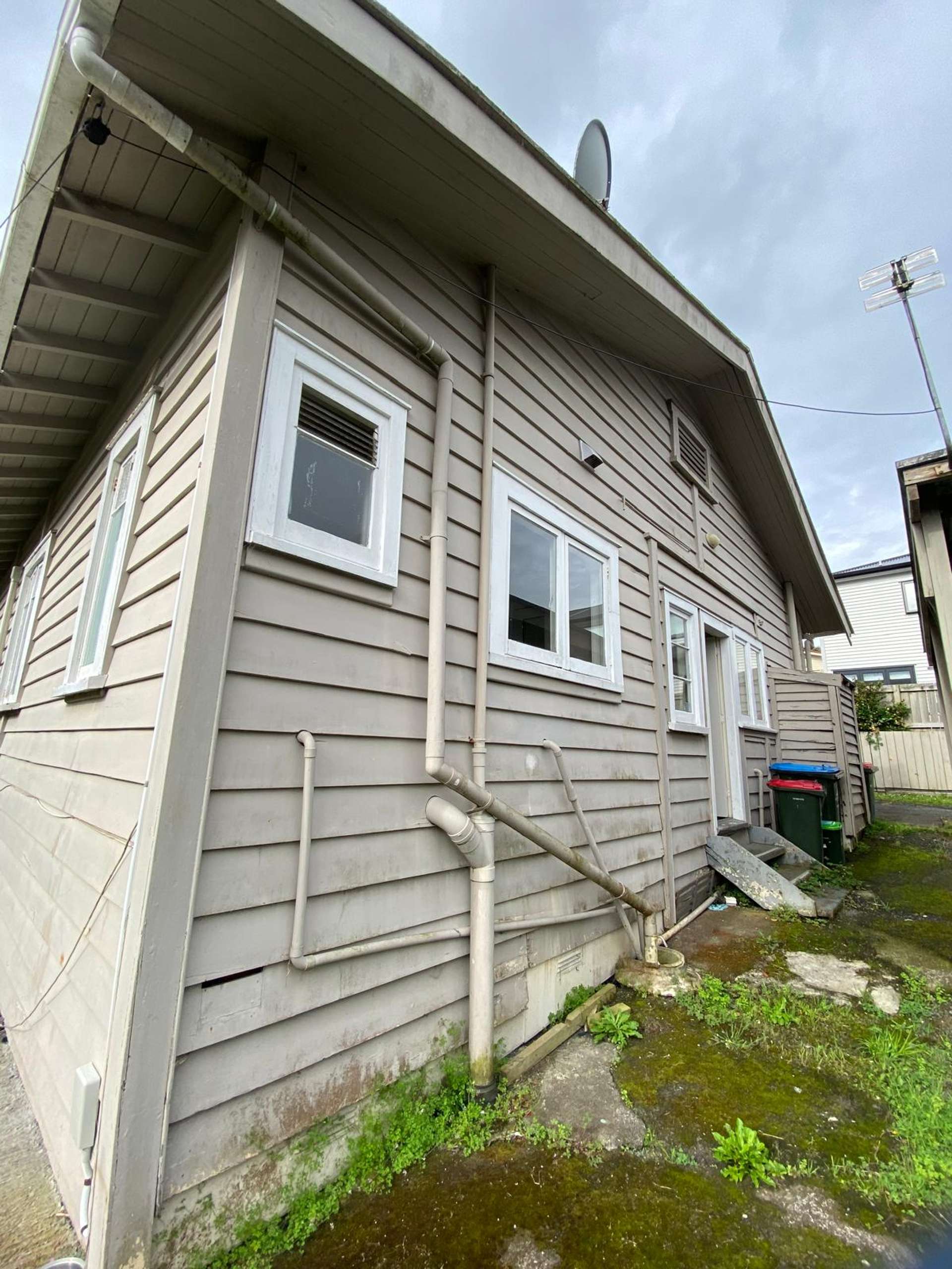 2/5 Walsall Street Avondale_0