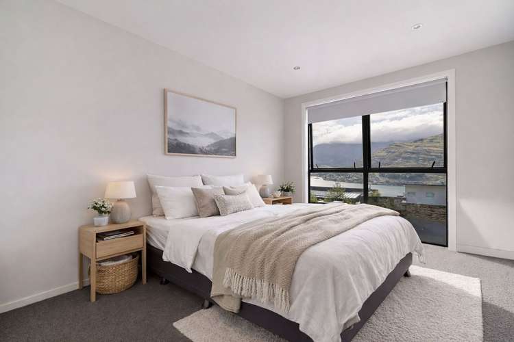42B Highview Terrace Queenstown Hill_9
