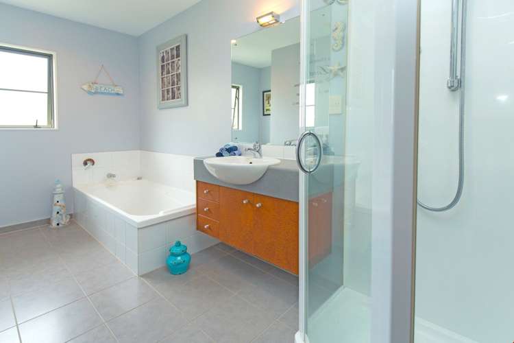 20 Carento Way Stanmore Bay_9