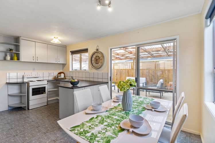 9 Arodella Crescent Ranui_7