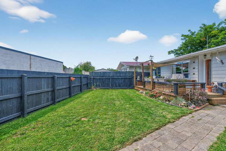 1/50 Hartford Crescent Totara Park_19