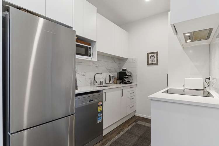 G08/1B Soljak Place Mount Albert_7