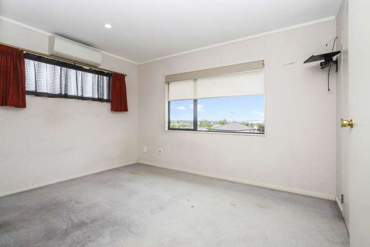 2/12 Lowburn Place Clover Park_5