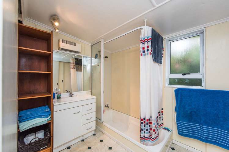 7 Central Avenue Gonville_14