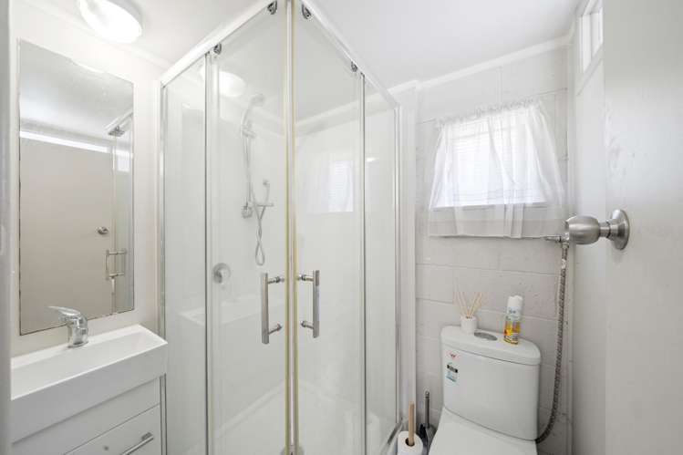 13 Romford Road Papatoetoe_12