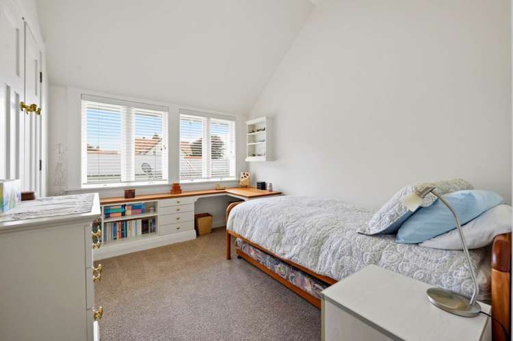 26 Gardner Road Epsom_13