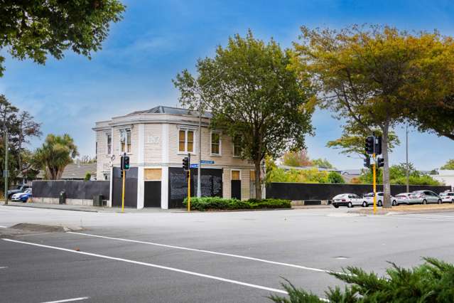 187, 191, 195  Fitzgerald Ave and 335 Gloucester Street City Centre_1