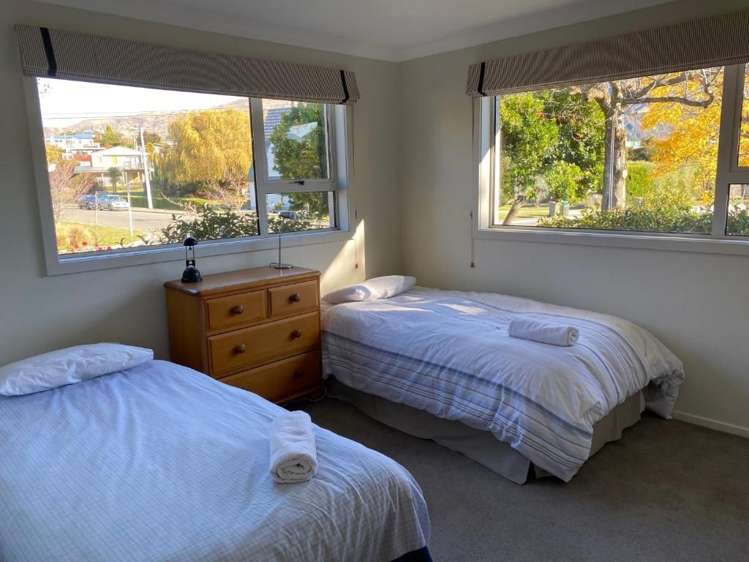 132 Aubrey Road Wanaka_5