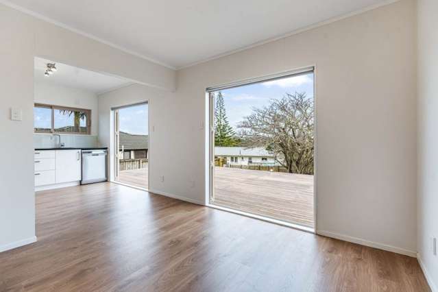 3/143 Birkdale Road Birkdale_1