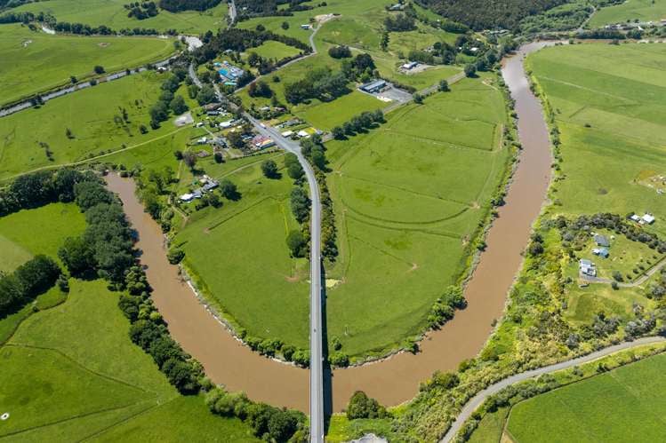 Farm 1 Pukehuia Road Tangiteroria_16