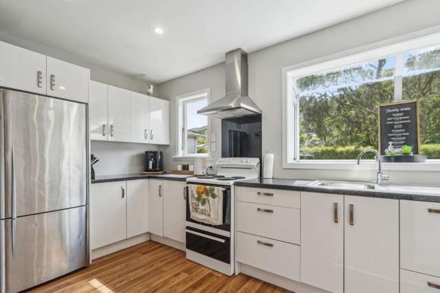 21 Nelson Crescent Wainuiomata_2