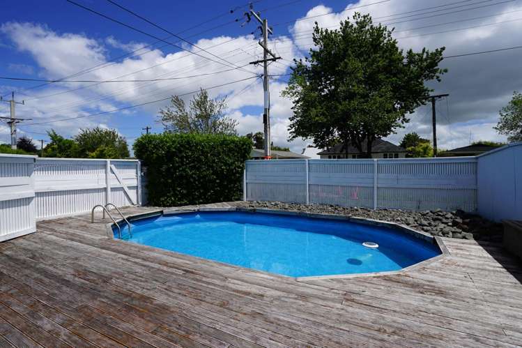 52 Herbert Road Queenwood_19