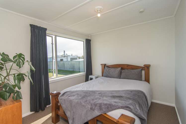 33 Whitcombe Street Temuka_3