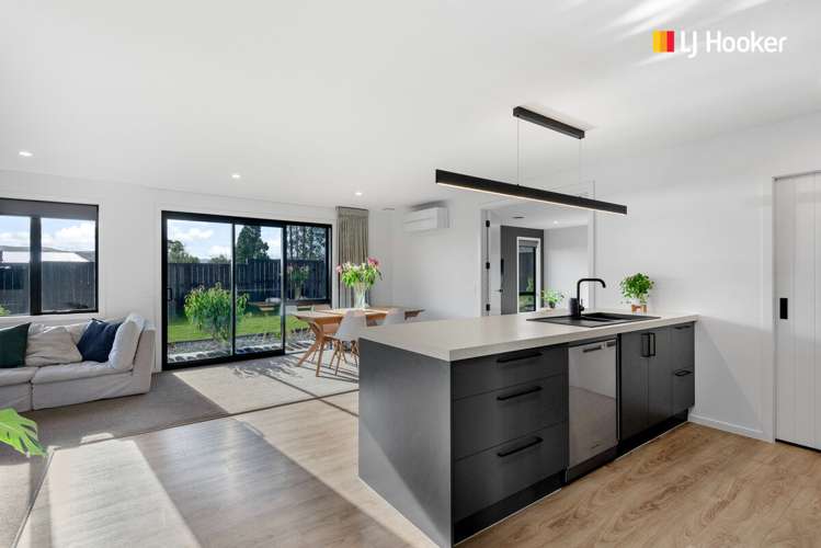 13 Paterson Road Mosgiel_9