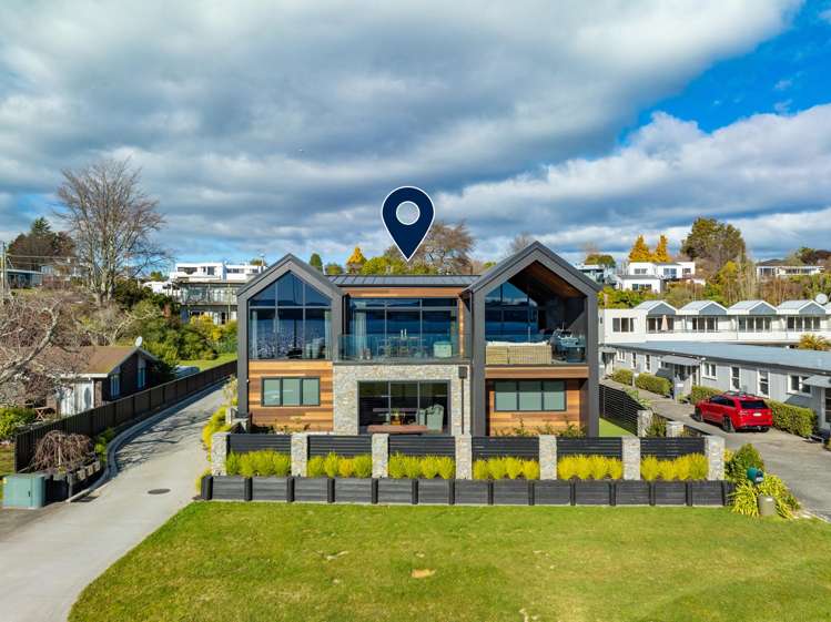 336 Lake Terrace Two Mile Bay_35