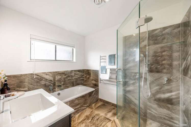 6 Raewyn Place Pakuranga_13
