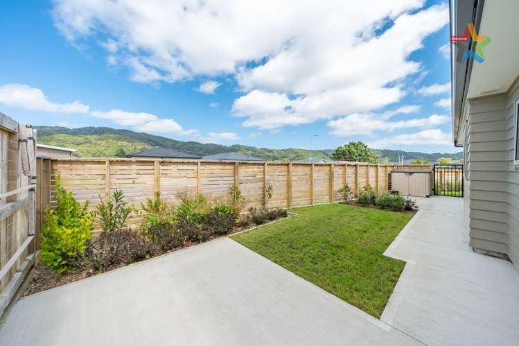 2 Ron Fawcett Way Wainuiomata_14