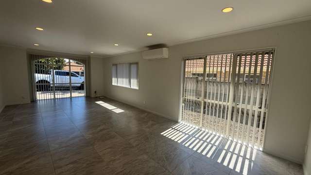 186 Botany Rd Botany Downs_2