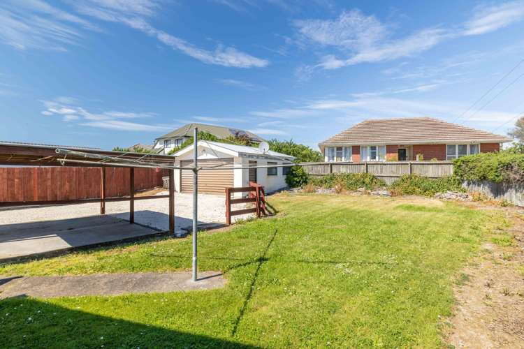 14 Mattingley Street Aranui_13