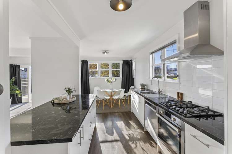 111 Langdons Road_4