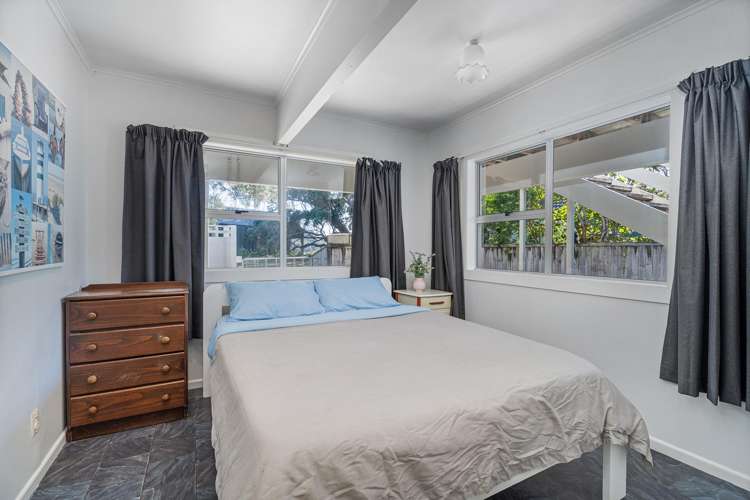 32 McCall Ave Pauanui_15