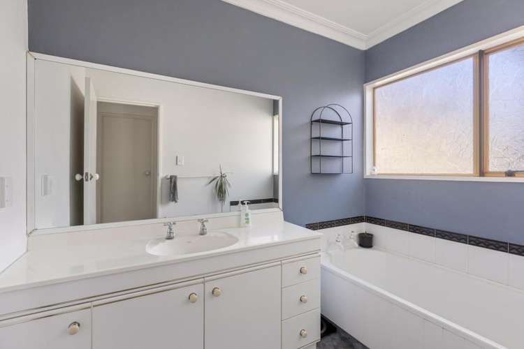 26 Shelley Street Otumoetai_19