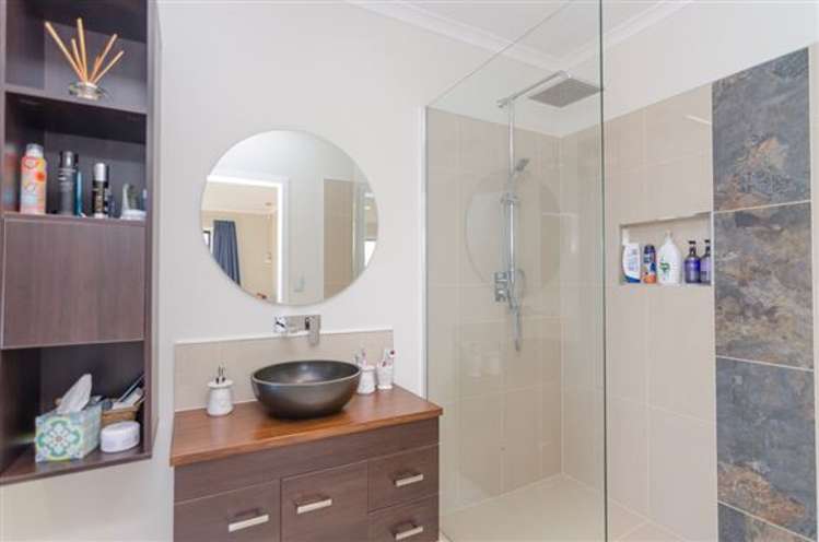 46 Welch Road Opaki_12