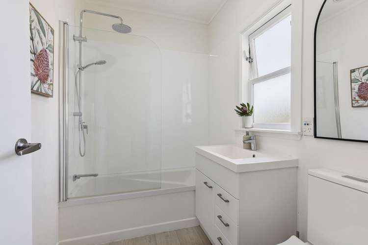 15 Glanmire Road Newlands_16