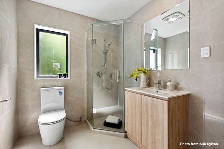 4/58 Sylvan Crescent Te Atatu South_10