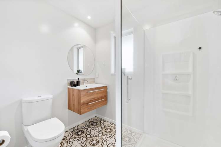 40 Craig Thompson Drive Lincoln_13