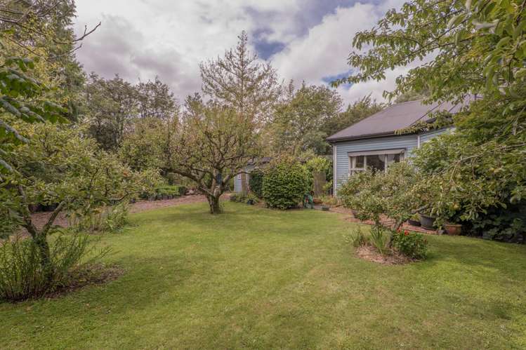 48 Railway Terrace East Sheffield_18