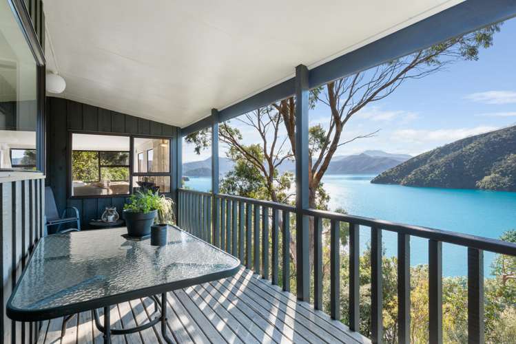 438 Port Underwood Road Whatamango Bay_2