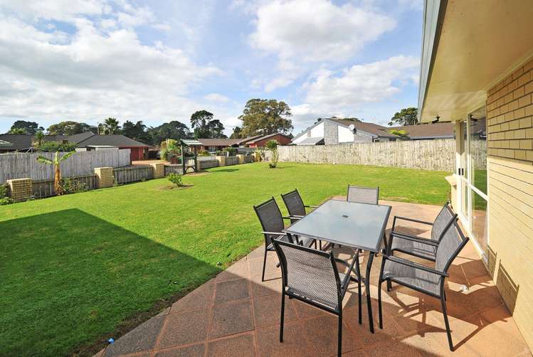 3 Gairloch Place Wattle Downs_13